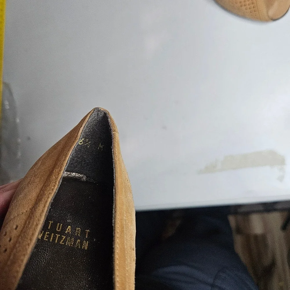 Stuart Weitzman‎ Tan Suede Perforated Peep Toe Pumps Heels Made Spain 6.5M